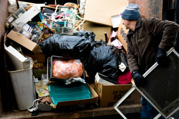 Best Carpet Removal and Disposal  in Montezuma, IA